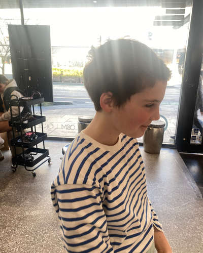 Pearl cuts her hair for Will Pearl cuts her hair for Will